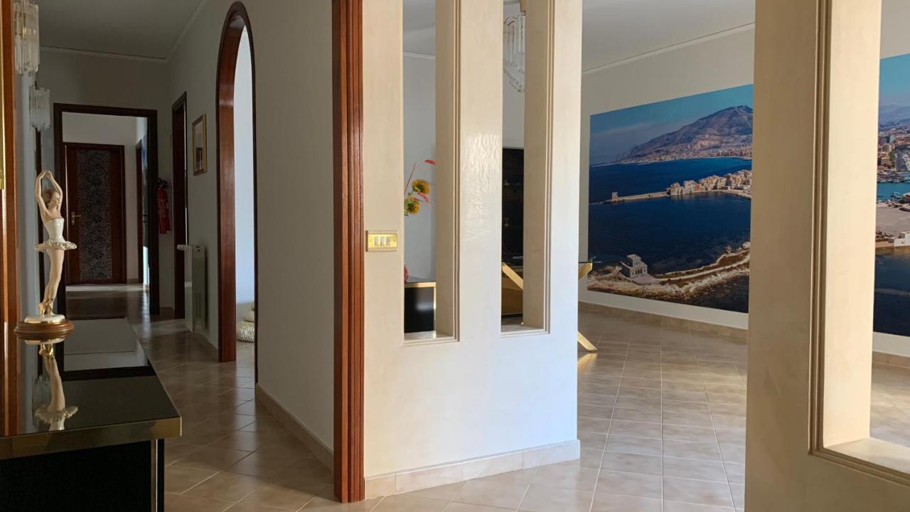 La Casa Di Angelica Apartment Trapani Ngoại thất bức ảnh